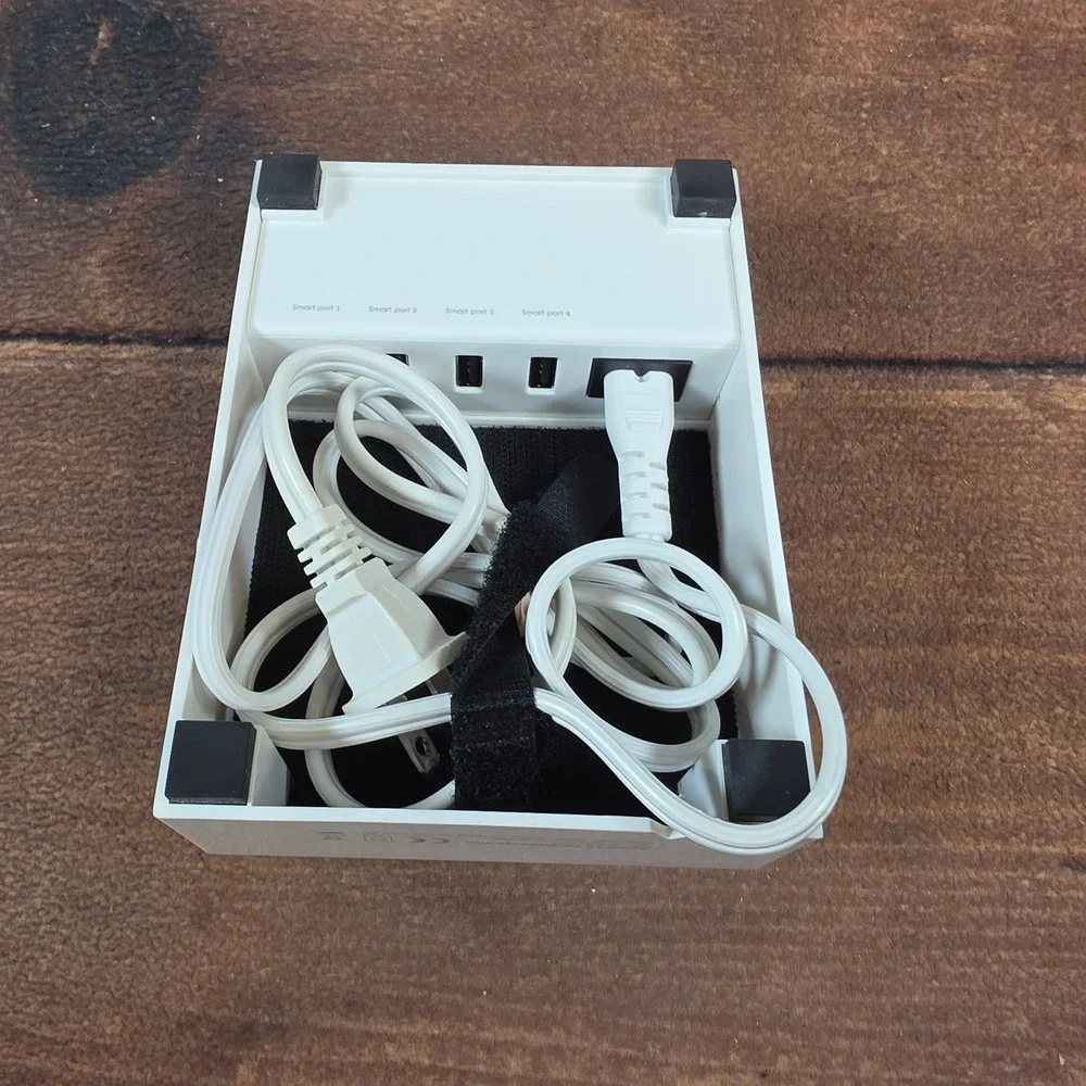 Avantree PowerHouse Plus USB Charging Station OS White Excellent 4-Port Hub